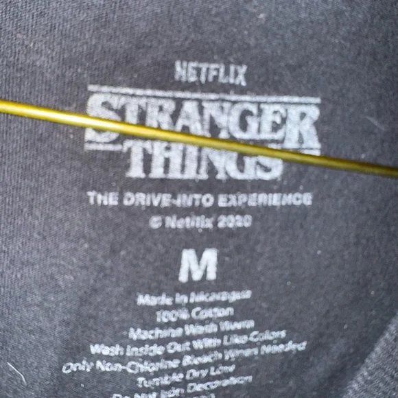 Stranger Things 3 T-Shirt Bundle: Small Medium and Large - Picture 8 of 8